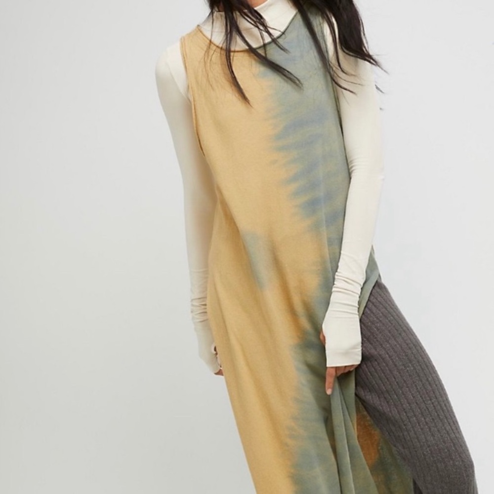 We The Free Yin Yang Tunic Size XL